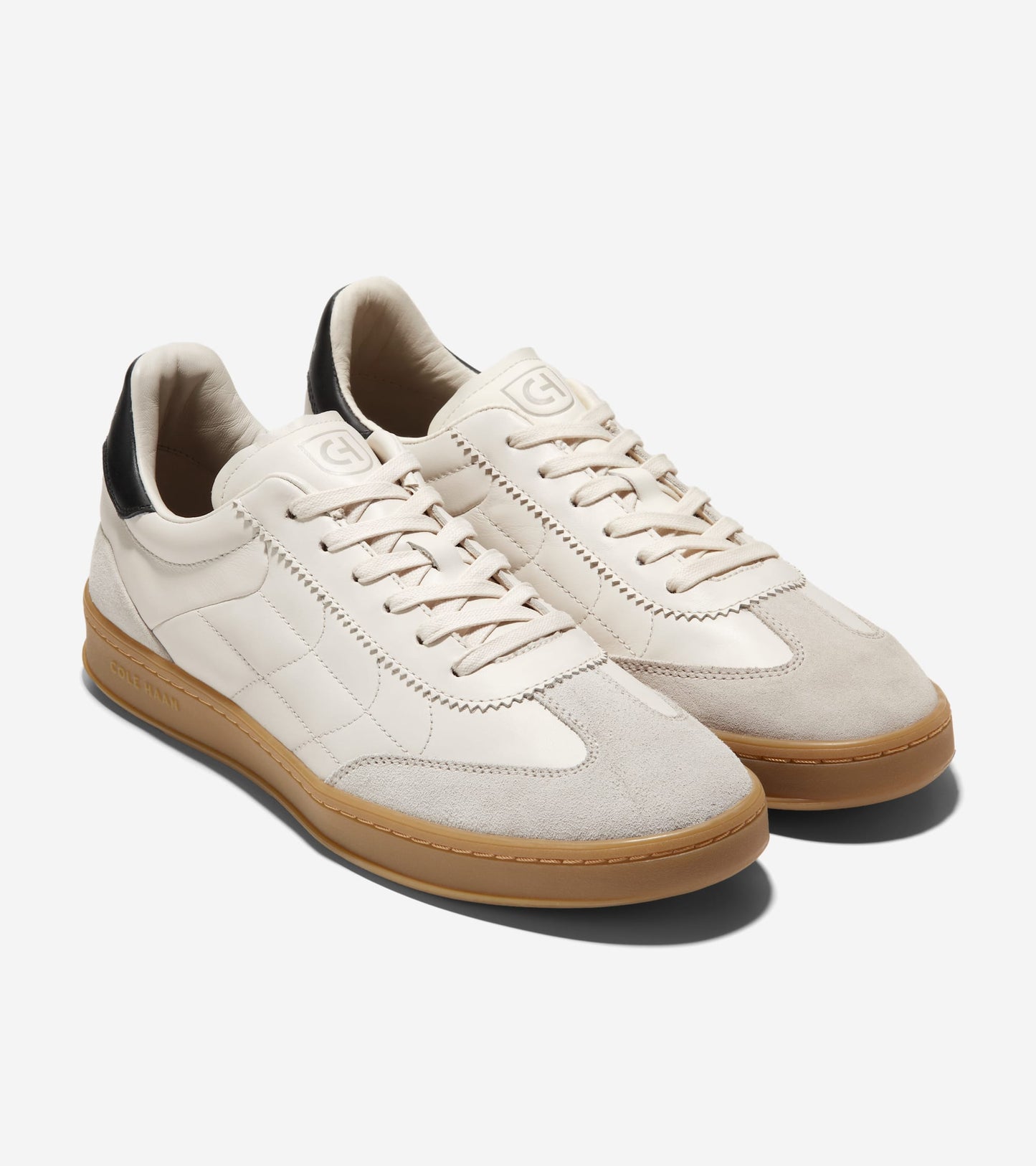 C38049:IVORY/SILVER LINING/GUM T