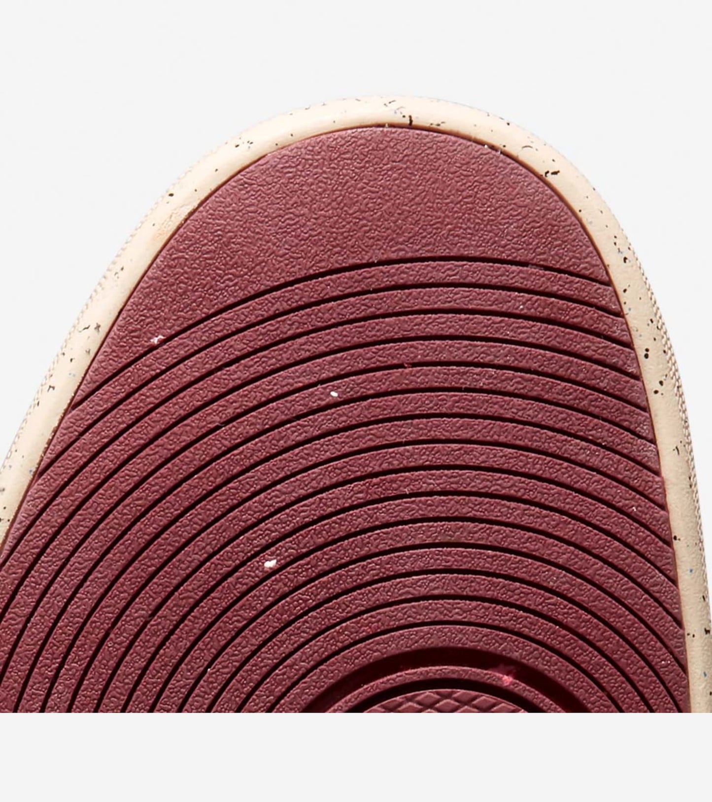 C36752:SYRAH/IVORY