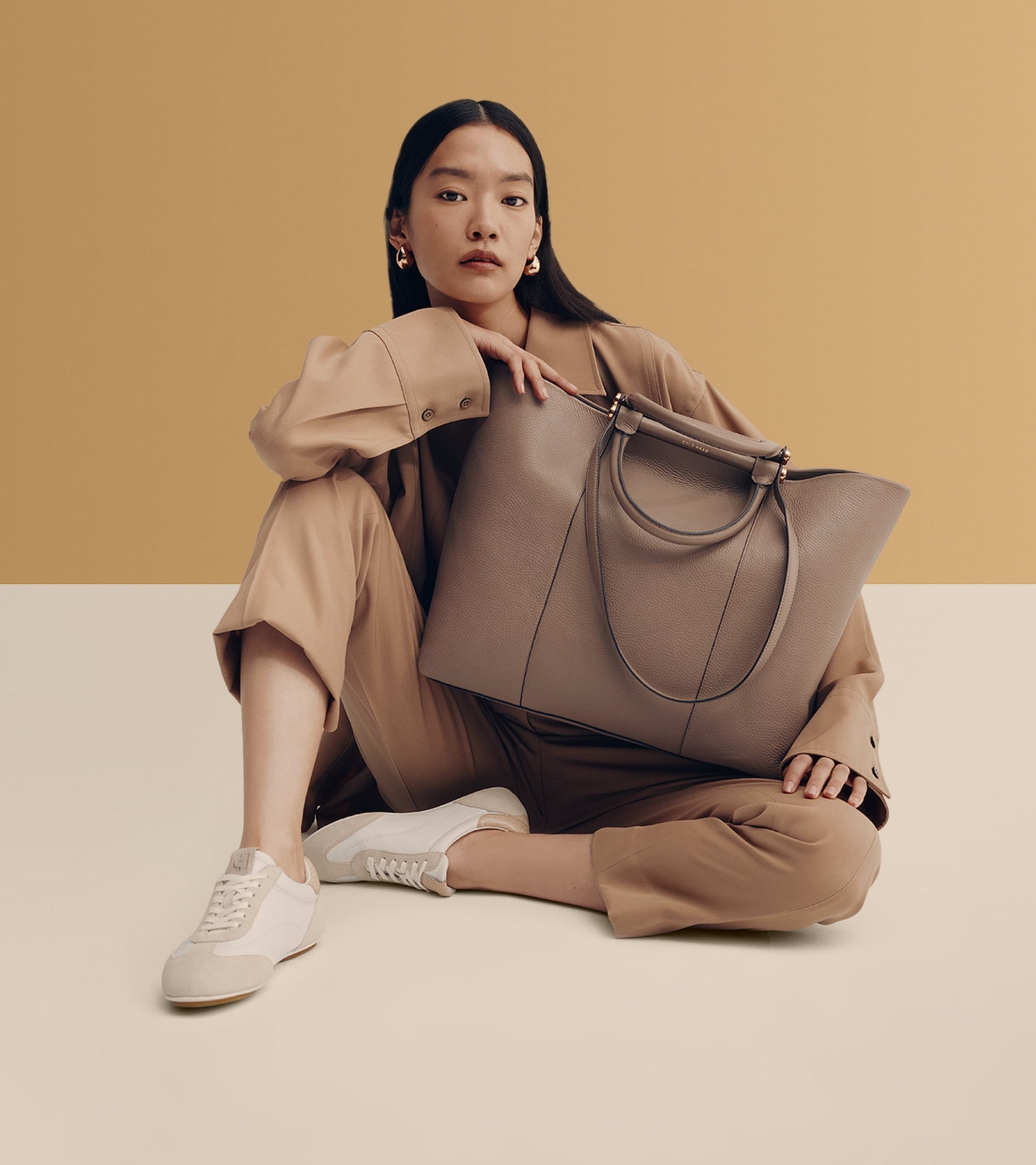 W33754:WHITE LTR/SILVER BIRCH SUEDE