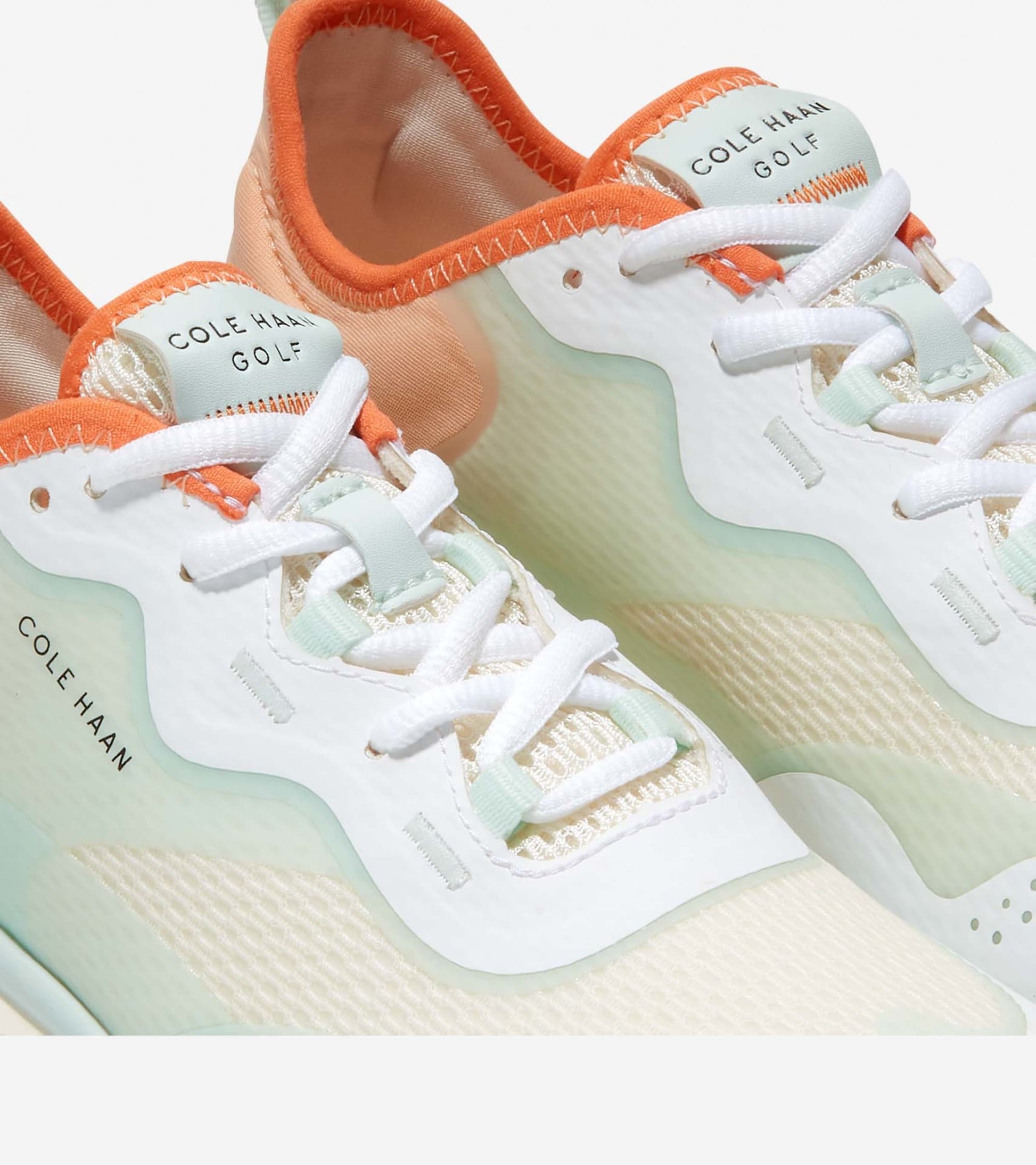 W26782:IVORY/OPTIC WHITE/BLUE GLASS/PEACH