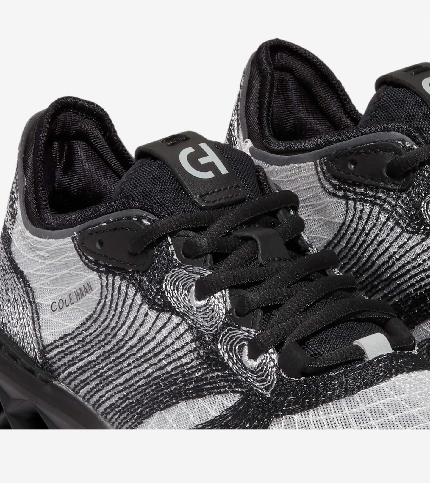 C37360:BLACK/GRAY PINSTRIPE/OPTIC WHITE Tenis Men's 5.ZERØGRAND Embrostitch Running Shoe | Cole Haan Colombia